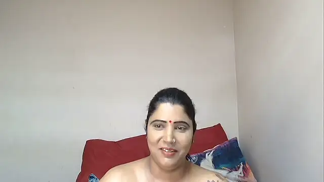Snapshot of XIndianintimacy chatting on 01-11-25, 08:54 XIndianintimacy online show from 01-11-25, 08:54