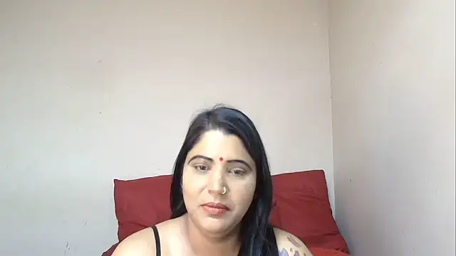 Snapshot of XIndianintimacy chatting on 01-19-25, 09:55 XIndianintimacy online show from 01-19-25, 09:55