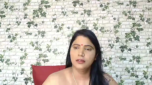 Snapshot of XIndianintimacy chatting on 02-12-25, 09:43 XIndianintimacy online show from 02-12-25, 09:43