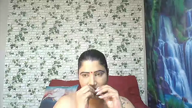 Snapshot of XIndianintimacy chatting on 03-09-25, 12:00 XIndianintimacy online show from 03-09-25, 12:00
