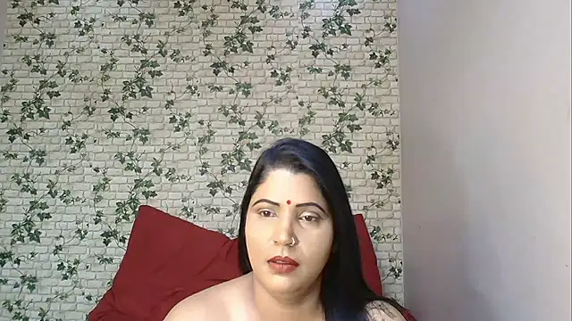 Snapshot of XIndianintimacy chatting on 10-04-25, 07:01 XIndianintimacy online show from 10-04-25, 07:01