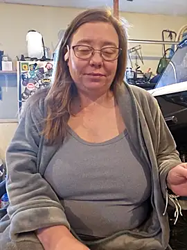 MsShelby40 online show from 02-20-25, 09:53