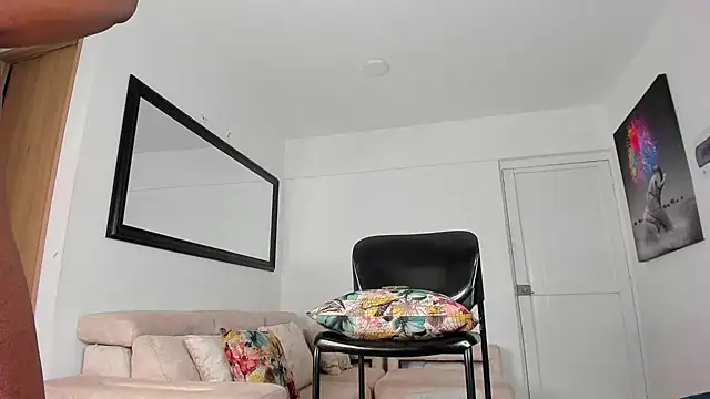 Snapshot of smit_hot_sr chatting on 02-06-25, 07:45 smit hot sr online show from 02-06-25, 07:45