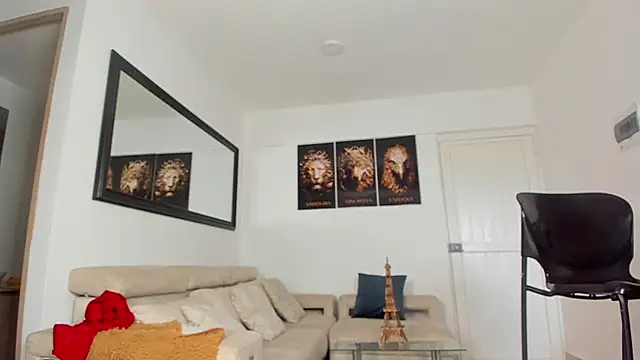 Snapshot of smit_hot_sr chatting on 03-05-25, 07:38 smit hot sr online show from 03-05-25, 07:38