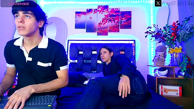 Snapshot of Alex_and_Fabian chatting on 12-06-24, 06:39 Alex and Fabian online show from 12-06-24, 06:39