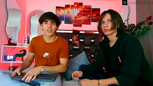 Snapshot of Alex_and_Fabian chatting on 12-14-24, 06:20 Alex and Fabian online show from 12-14-24, 06:20
