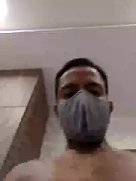 Snapshot of lovablesam chatting on 12-18-24, 07:08 lovablesam online show from 12-18-24, 07:08