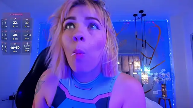 AlessiaDouce online show from 09-25-25, 04:16