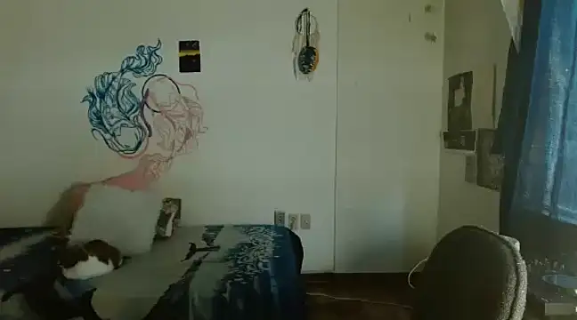 Snapshot of fenixmfx19 chatting on 12-17-24, 01:49 fenixmfx19 online show from 12-17-24, 01:49