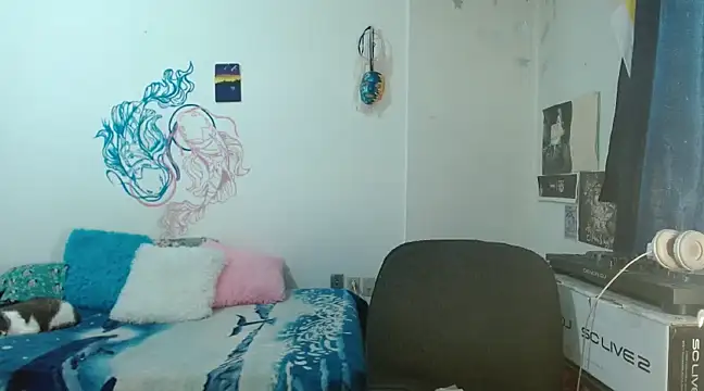 Snapshot of fenixmfx19 chatting on 12-26-24, 06:12 fenixmfx19 online show from 12-26-24, 06:12