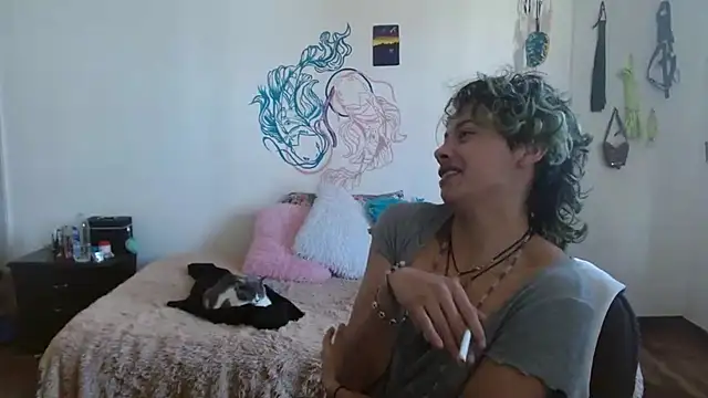 Snapshot of fenixmfx19 chatting on 02-07-25, 04:35 fenixmfx19 online show from 02-07-25, 04:35