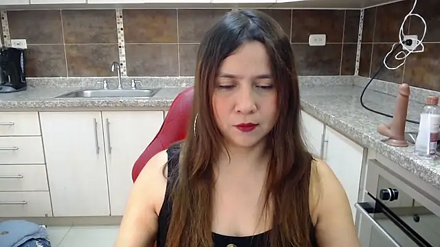 Heidy Wells online show from 10-08-25, 12:36