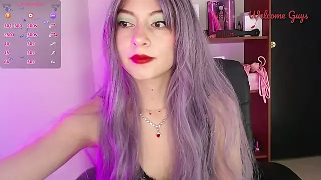 Snapshot of Celeste_Ford_18 chatting on 10-17-25, 11:07 Celeste Ford 18 online show from 10-17-25, 11:07