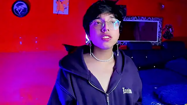 Snapshot of AnggelONfiree chatting on 02-08-25, 03:52 AnggelONfiree online show from 02-08-25, 03:52