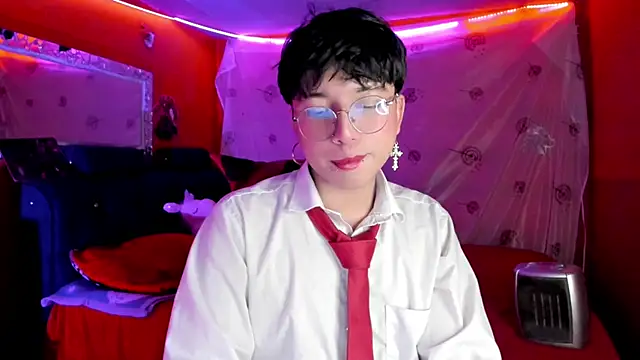 Snapshot of AnggelONfiree chatting on 09-19-25, 12:23 AnggelONfiree online show from 09-19-25, 12:23