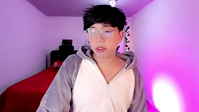 Snapshot of AnggelONfiree chatting on 11-20-25, 03:39 AnggelONfiree online show from 11-20-25, 03:39