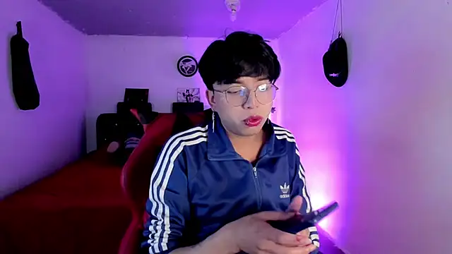 Snapshot of AnggelONfiree chatting on 01-07-26, 02:47 AnggelONfiree online show from 01-07-26, 02:47