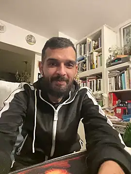 sisi1992 online show from 03-17-25, 06:32