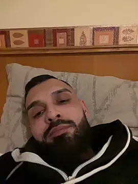 sisi1992 online show from 03-18-25, 07:53