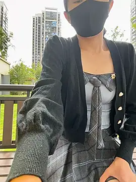 Snapshot of moneymaker_taipei chatting on 10-02-25, 02:40 moneymaker taipei online show from 10-02-25, 02:40