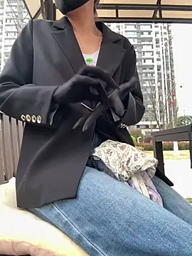 Snapshot of moneymaker_taipei chatting on 02-28-26, 12:22 moneymaker taipei online show from 02-28-26, 12:22