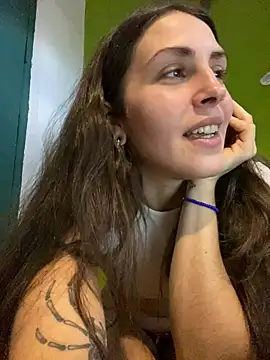 isadelasestrellas online show from 06-23-26, 01:42