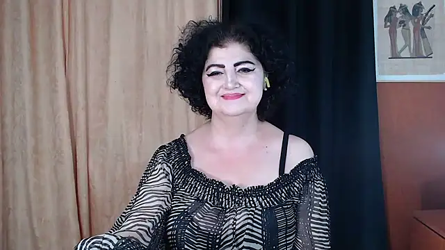 Snapshot of _MissJ_ chatting on 06-09-26, 02:12 MissJ online show from 06-09-26, 02:12