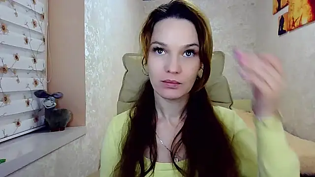 Snapshot of impossibleluna chatting on 11-12-25, 04:07 impossibleluna online show from 11-12-25, 04:07