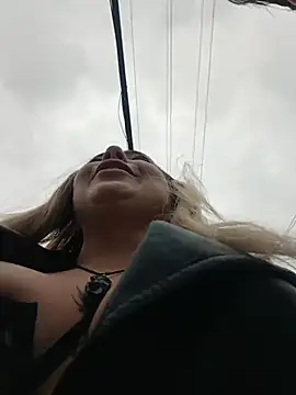 madelaine- online show from 11-09-25, 07:34