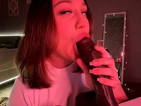 DaisyBooom online show from 09-28-25, 06:13