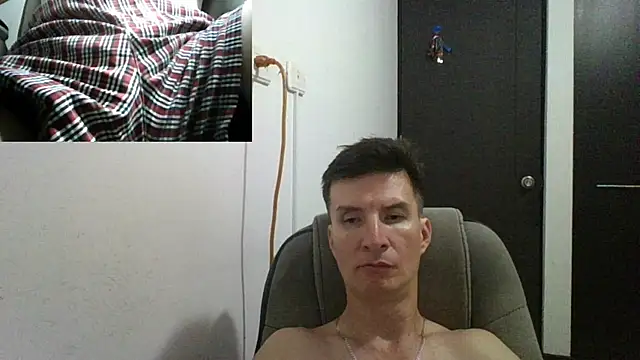 Snapshot of fieryloves chatting on 12-19-24, 03:29 fieryloves online show from 12-19-24, 03:29