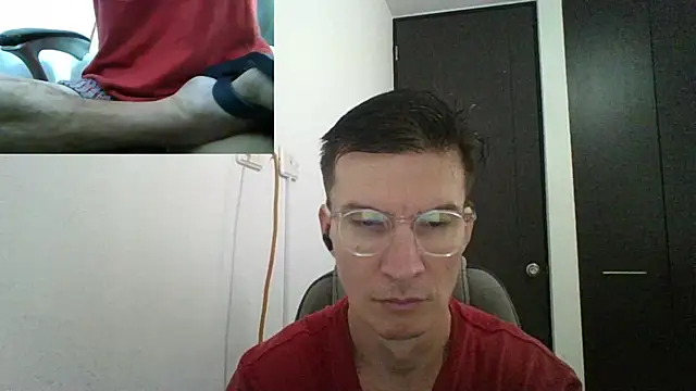 Snapshot of fieryloves chatting on 12-20-24, 01:33 fieryloves online show from 12-20-24, 01:33