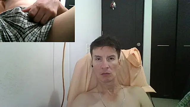 Snapshot of fieryloves chatting on 12-31-24, 09:50 fieryloves online show from 12-31-24, 09:50
