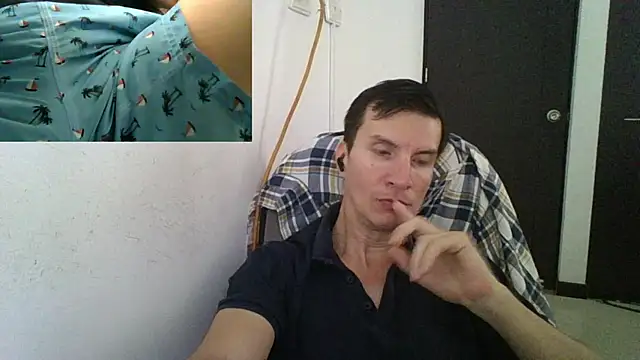 Snapshot of fieryloves chatting on 01-25-25, 01:30 fieryloves online show from 01-25-25, 01:30