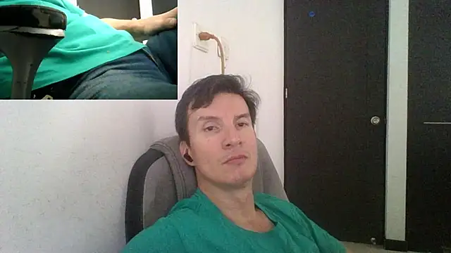 Snapshot of fieryloves chatting on 02-05-25, 02:05 fieryloves online show from 02-05-25, 02:05