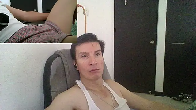 Snapshot of fieryloves chatting on 02-13-25, 01:05 fieryloves online show from 02-13-25, 01:05