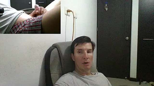 Snapshot of fieryloves chatting on 03-21-25, 02:39 fieryloves online show from 03-21-25, 02:39