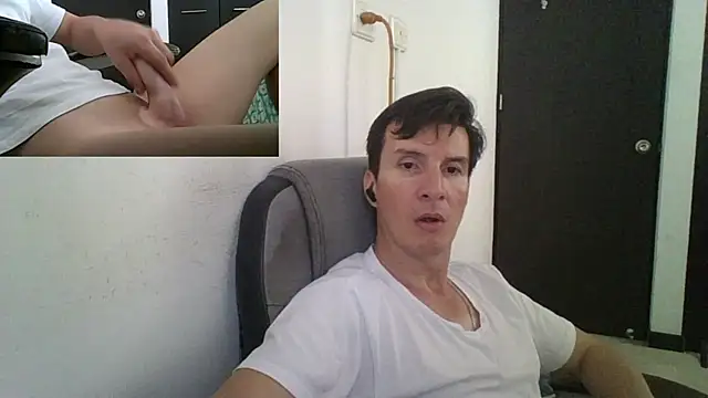 Snapshot of fieryloves chatting on 03-22-25, 03:09 fieryloves online show from 03-22-25, 03:09