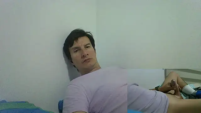 Snapshot of fieryloves chatting on 10-04-25, 04:32 fieryloves online show from 10-04-25, 04:32