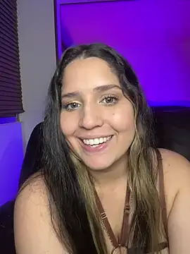 valentina jonnes1 online show from 03-07-25, 07:41