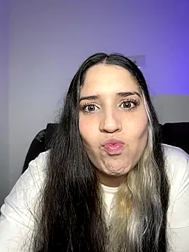 Snapshot of valentina_jonnes1 chatting on 01-09-26, 03:42 valentina jonnes1 online show from 01-09-26, 03:42