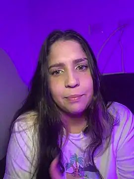 Snapshot of valentina_jonnes1 chatting on 03-12-26, 05:46 valentina jonnes1 online show from 03-12-26, 05:46