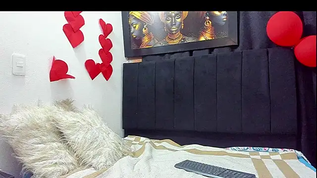 Evaaross 2345 online show from 03-01-25, 12:17