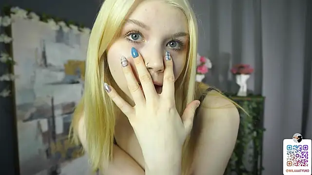 DaisyElmers online show from 02-21-25, 03:23