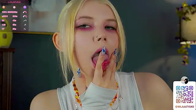 DaisyElmers online show from 02-25-25, 06:03