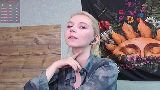 DaisyElmers online show from 10-02-25, 03:57