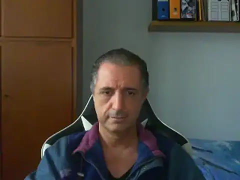 Snapshot of lliuk70mi chatting on 02-09-25, 02:07 lliuk70mi online show from 02-09-25, 02:07