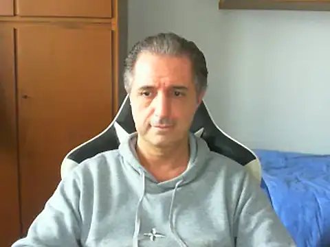 Snapshot of lliuk70mi chatting on 02-16-25, 02:21 lliuk70mi online show from 02-16-25, 02:21