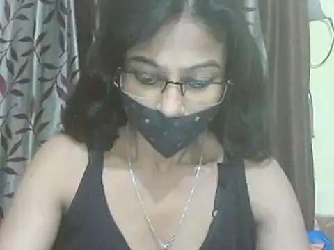 Snapshot of JENIFER_PUNE chatting on 02-09-25, 06:05 JENIFER PUNE online show from 02-09-25, 06:05