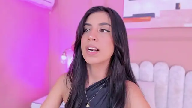 zia cooper online show from 03-18-26, 07:28